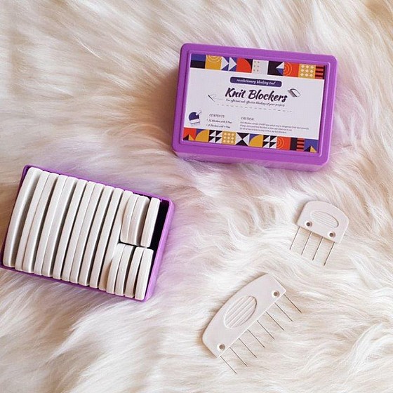 ������� Knit Blockers